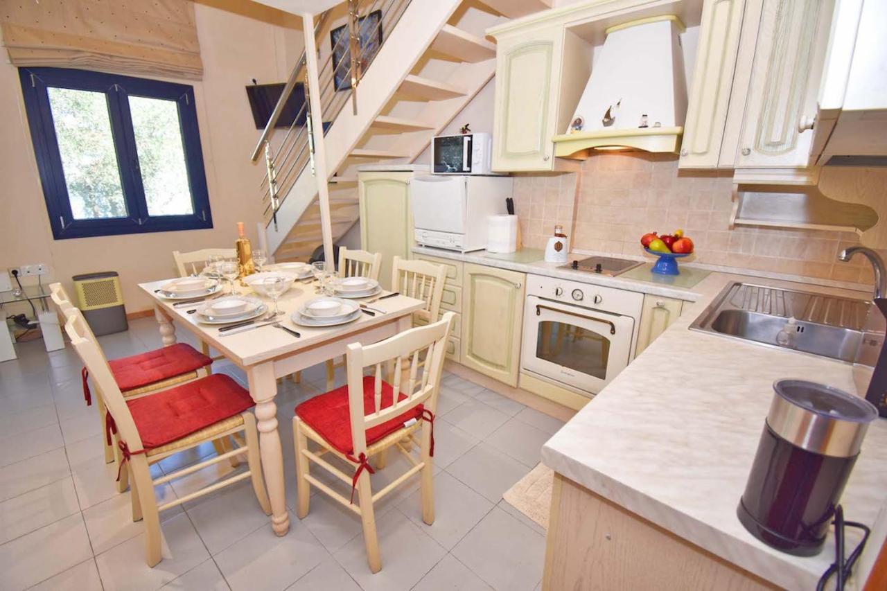 - Luxury Apartment Gouvia