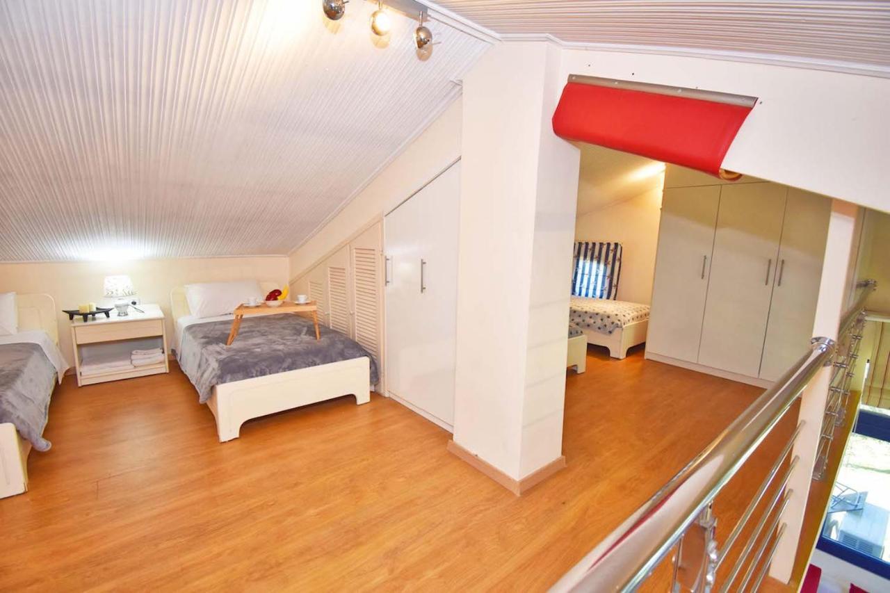 - Luxury Appartement Gouviá
